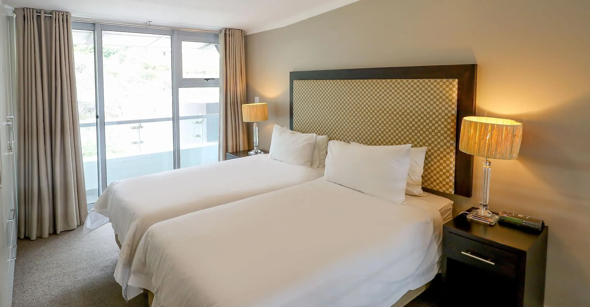 The Crystal Apartments Le Cap