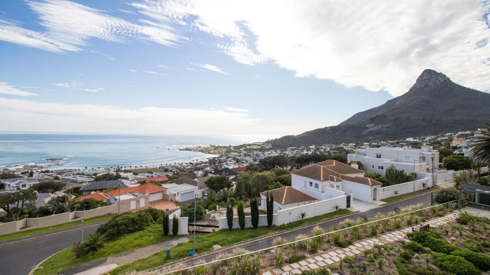 Aparthotel The Crystal Apartments Cape Town
